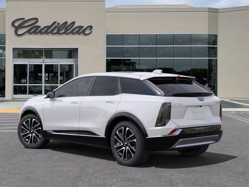 New 2025 Cadillac Optiq Sport 1 w/ LPO, Floor Liner Package image 3