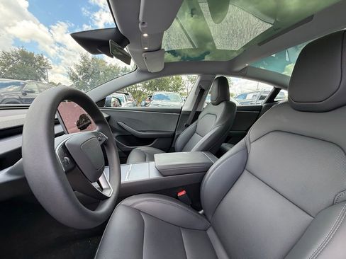 Used 2025 Tesla Model 3 RWD image 19