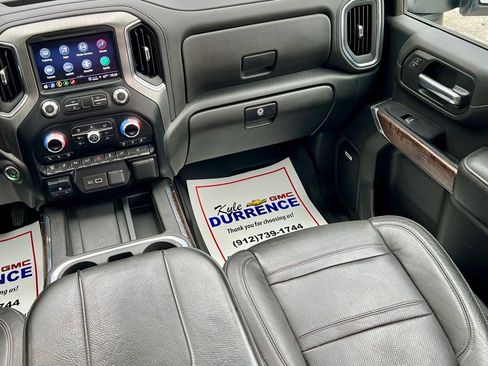 Used 2023 GMC Sierra 3500 Denali w/ Denali Ultimate Package image 19