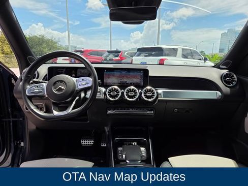 Used 2021 Mercedes-Benz GLB 35 AMG 4MATIC image 28