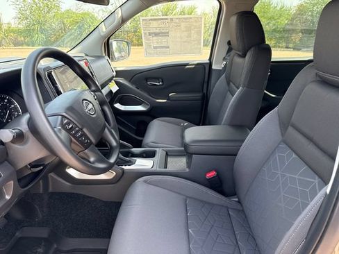New 2026 Nissan Frontier SV RWD image 9