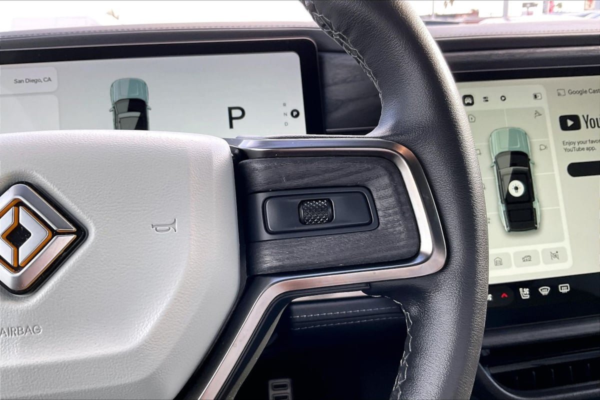 Used 2023 Rivian R1S Adventure Quad AWD/4WD image 16