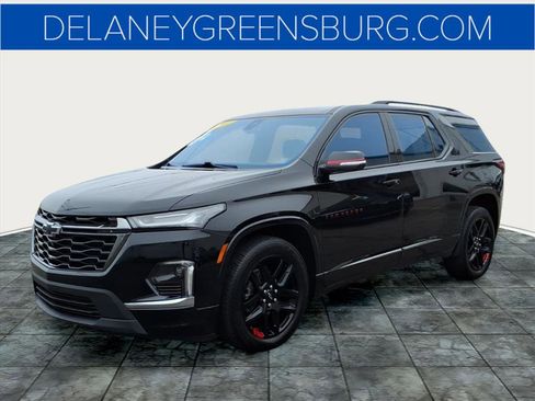 Used 2023 Chevrolet Traverse Premier w/ Redline Edition image 7