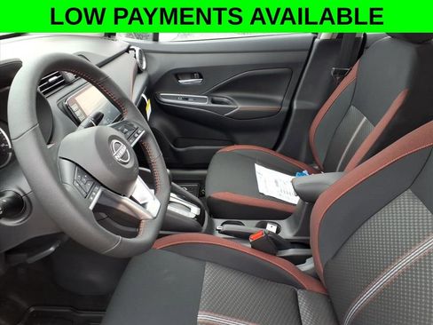New 2025 Nissan Versa SR w/ Trunk Package FWD image 8