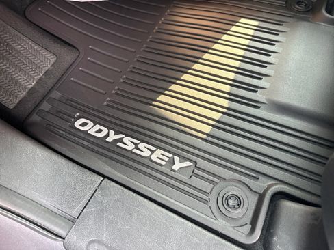Used 2025 Honda Odyssey EX-L image 14