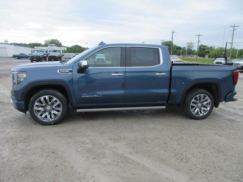 New 2026 GMC Sierra 1500 Denali AWD/4WD image 11