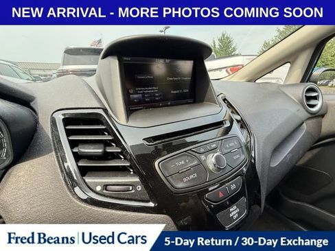 Used 2014 Ford Fiesta SE w/ Equipment Group 201A FWD image 12