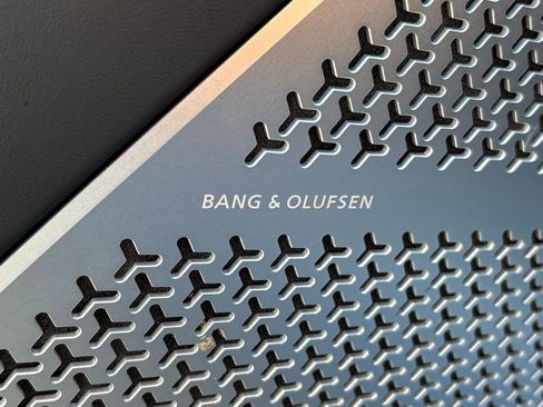 Used 2022 Lamborghini Urus image 14