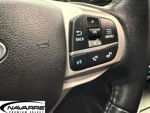 Used 2021 Ford Explorer XLT image 18