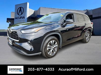 Used 2023 Toyota Highlander XLE