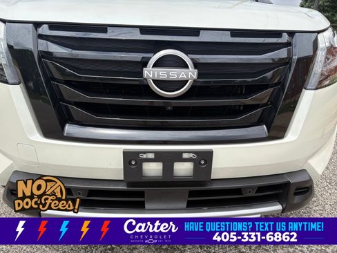 Used 2023 Nissan Pathfinder Platinum w/ Black Appearance Package FWD image 21