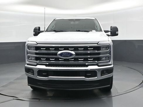 Used 2024 Ford F250 Lariat image 8