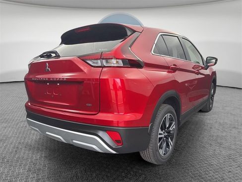 New 2026 Mitsubishi Eclipse Cross SE image 3