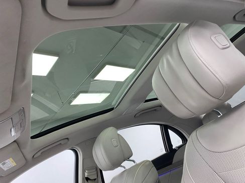 Used 2016 Mercedes-Benz S 550 4MATIC Sedan image 21