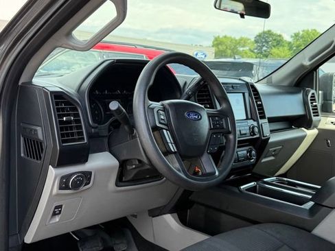 Used 2018 Ford F150 XL w/ Equipment Group 101A Mid AWD/4WD image 13