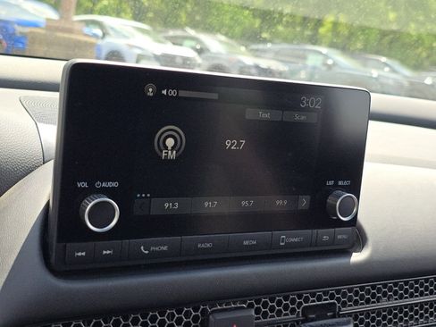 Used 2025 Honda HR-V Sport image 30