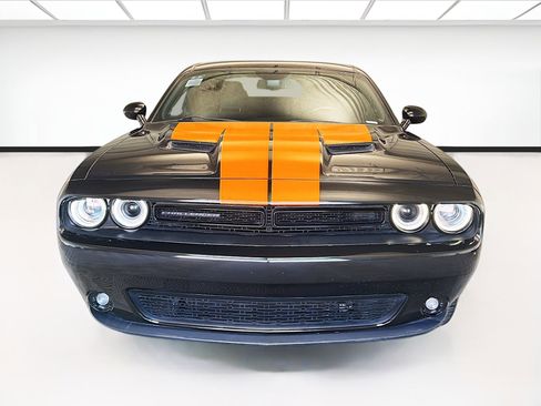 Used 2018 Dodge Challenger SXT w/ Blacktop Package RWD image 2