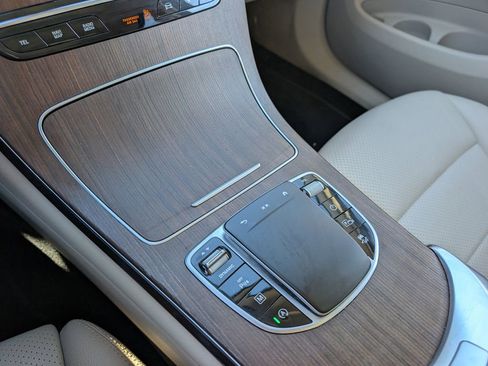 Certified 2021 Mercedes-Benz GLC 300 4MATIC image 14