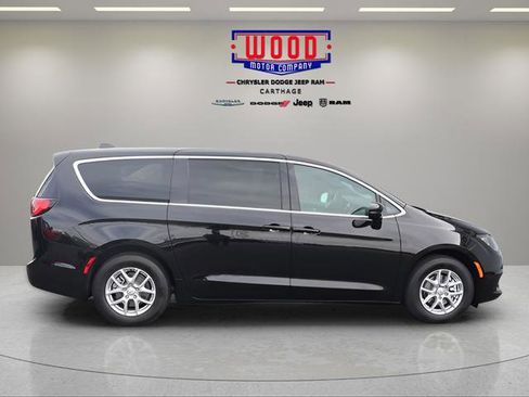 New 2026 Chrysler Voyager LX FWD image 2