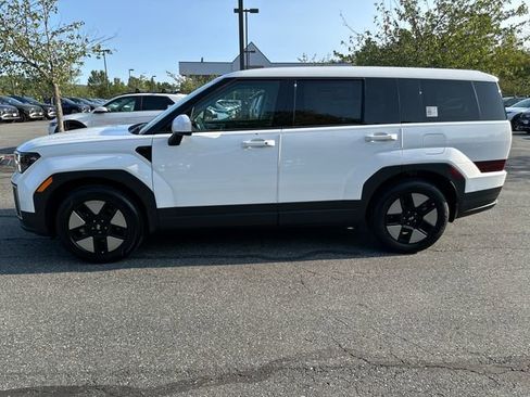 New 2026 Hyundai Santa Fe SE image 2