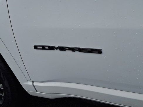 Certified 2022 Jeep Compass High Altitude AWD/4WD image 37