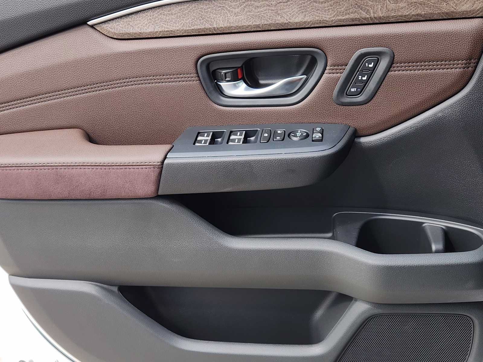 New 2026 Honda Pilot Elite image 18