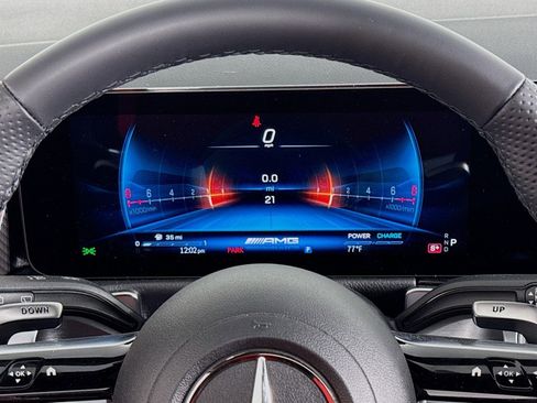 New 2026 Mercedes-Benz GLB 35 AMG 4MATIC image 19