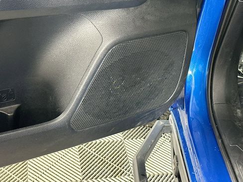 Used 2018 Toyota Tacoma SR5 image 25