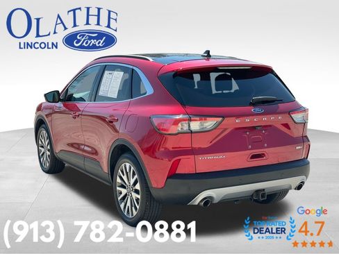 Used 2020 Ford Escape Titanium w/ Titanium Premium Package 2.0 AWD/4WD image 3