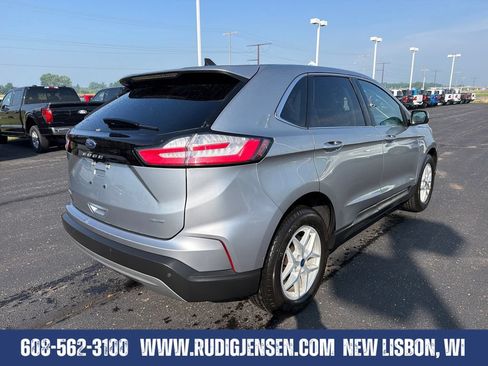 Used 2022 Ford Edge SEL AWD/4WD image 5