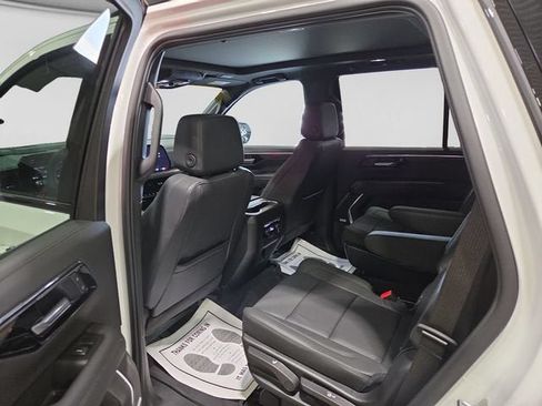 New 2026 Chevrolet Tahoe Z71 w/ Comfort Package AWD/4WD image 9