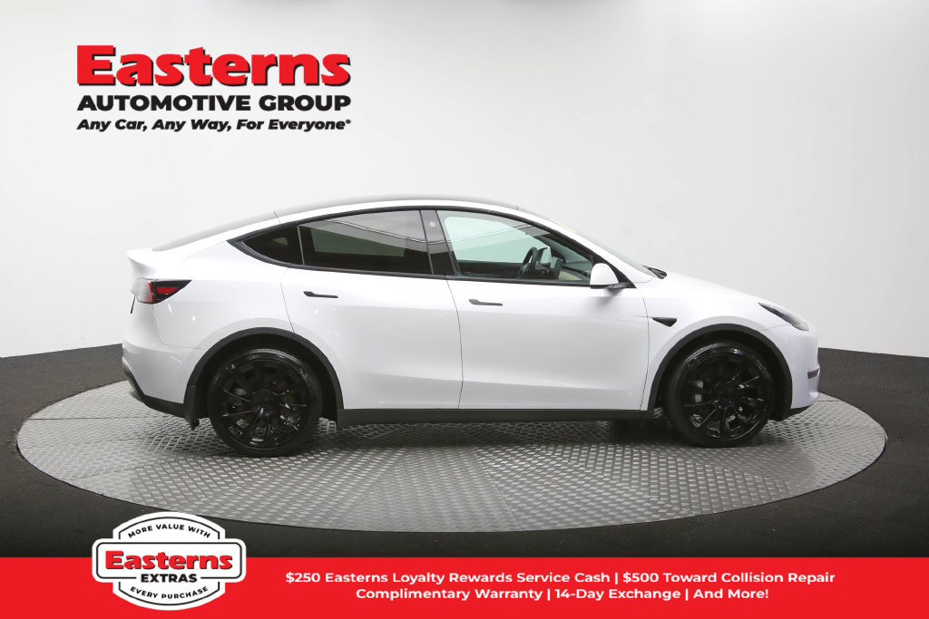 Used 2021 Tesla Model Y Long Range AWD/4WD image 42