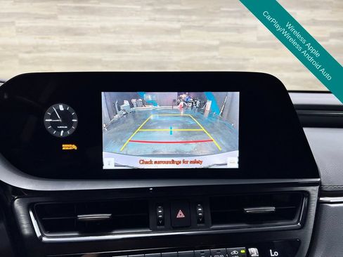 Used 2024 Lexus ES 350 w/ Accessory Package (Z1) FWD image 18