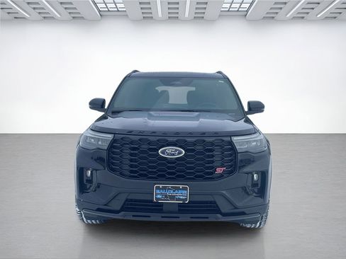New 2026 Ford Explorer ST w/ Sun And Sound Package image 8