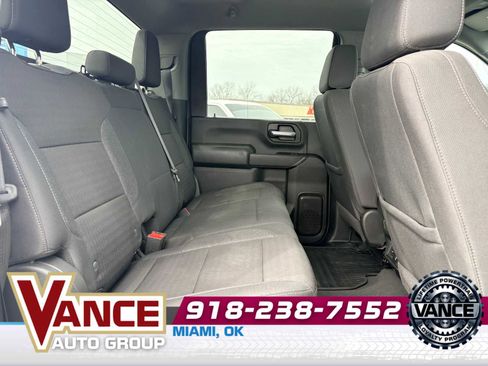 Used 2024 Chevrolet Silverado 2500 Custom w/ Custom Value Package image 20