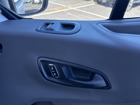 New 2026 Ford Transit 250 Base image 32