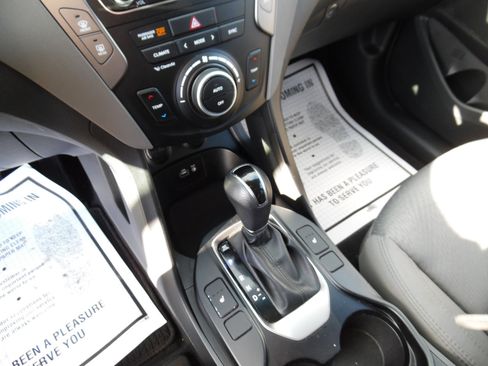 Used 2018 Hyundai Santa Fe Sport w/ 2.4L Value Package 02 image 15