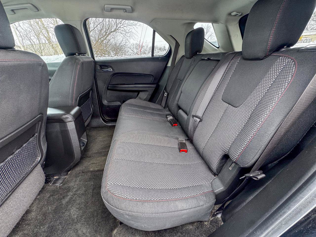 Used 2017 Chevrolet Equinox LT FWD image 13