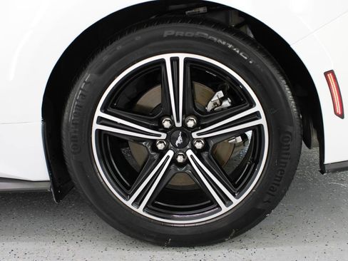 Used 2025 Ford Mustang Premium RWD image 82