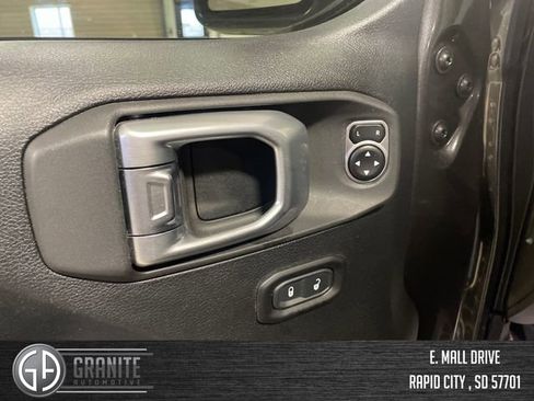 Used 2020 Jeep Wrangler Unlimited Sport S AWD/4WD image 11