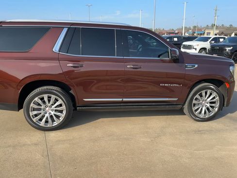 Used 2022 GMC Yukon Denali image 8