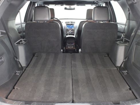 Used 2018 Ford Explorer Limited image 76