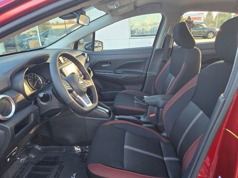 New 2025 Nissan Versa SR w/ Trunk Package image 14