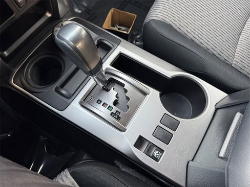 Used 2018 Toyota 4Runner SR5 image 22