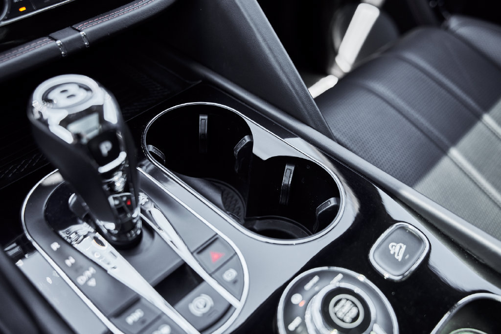 Used 2021 Bentley Bentayga AWD/4WD image 70