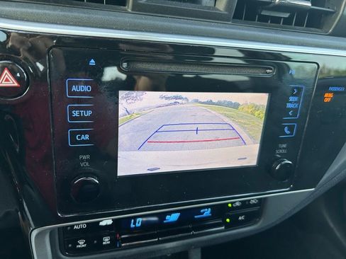 Used 2019 Toyota Corolla LE FWD image 25