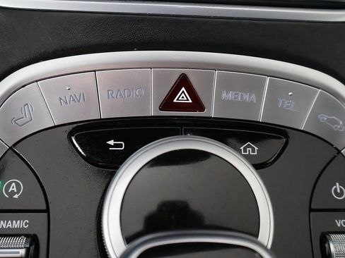 Used 2019 Mercedes-Benz S 560 4MATIC Sedan image 61