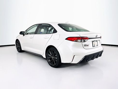 Used 2023 Toyota Corolla SE FWD image 7