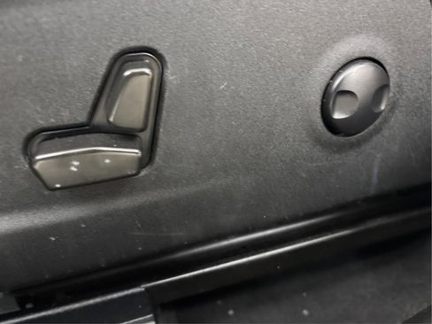 Used 2022 Dodge Charger GT w/ Blacktop Package image 25