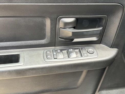 Used 2020 RAM 1500 Tradesman w/ Chrome Plus Package RWD image 25